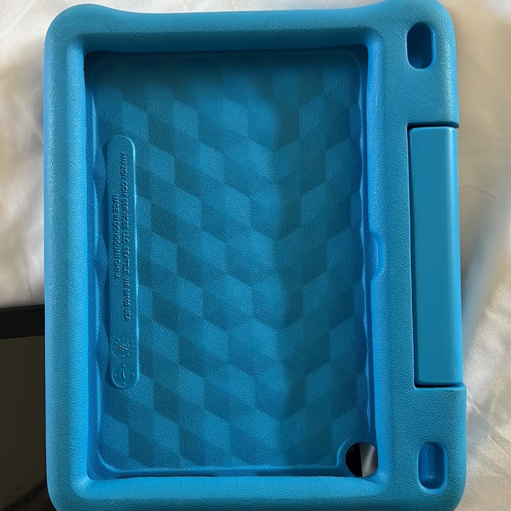 Kids kindle fire tablet - Picture 3 of 5